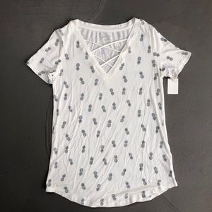 Women’s pineapple shirt